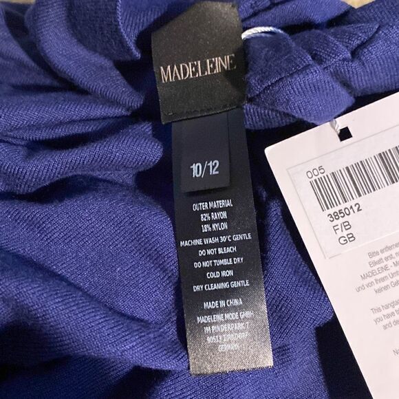 Madeline Navy Blue Long Sleeve Top Size 10 12 NWT - Picture 8 of 9